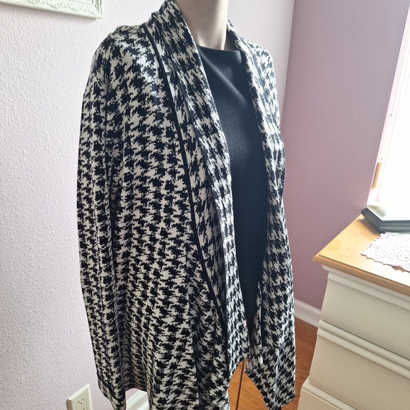 Houndstooth knit Cardigan - Picture 7 of 13